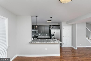 1115 Lyndhurst St, Baltimore, MD 21229 - photo 3