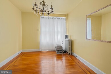 115 S Wickham Rd, Baltimore, MD 21229 - photo 3