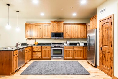 1115 North 455 West Unit 4-008-008-1115n