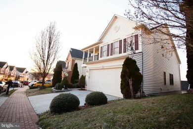 7656 Henry Knox Dr, Lorton, VA 22079 - photo 4