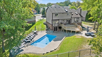 2420 Baltimore Ct unit 20, Commerce Township, MI 48382 - photo 2