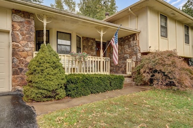 2047 W Blakey St, Springfield, MO 65810 - photo 2