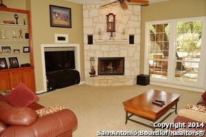 8617 Classic Oaks Ln, San Antonio, TX 78255 - photo 5