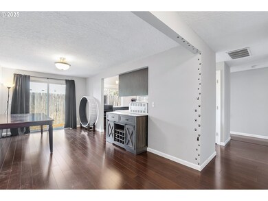 17125 SW Sugar Plum Ln, Beaverton, OR 97007 - photo 7