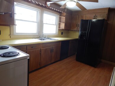 79 Hewitt St, White River Junction, VT 05001 - photo 5