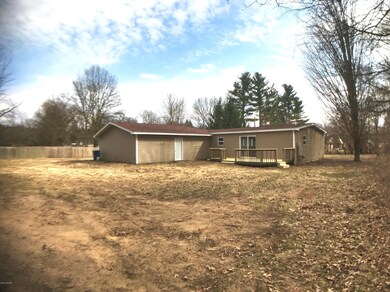 26162 Red Arrow Hwy_Jeff Leonard