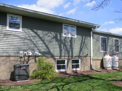342 Aderhold Dr, Hughesville, PA 17737 - photo 4