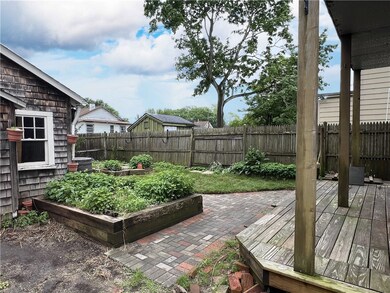 61 Blanding Ave, Barrington, RI 02806 - photo 3