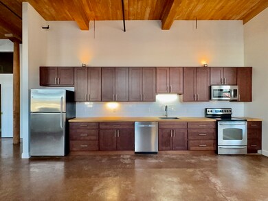 35 Riverwalk Way unit 302, Lowell, MA 01854 - photo 3