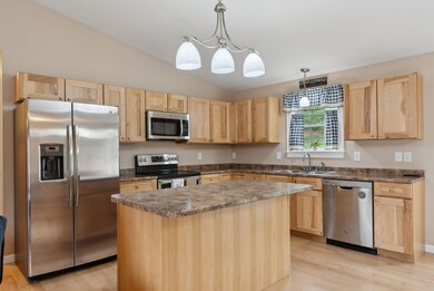 645 Ossipee Hill Rd, Waterboro, ME 04087 - photo 4