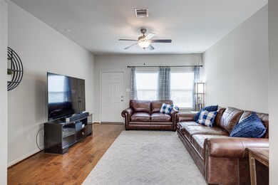 5130 Pinemont Place, Houston, TX 77092 - photo 4