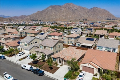 27832 Paddleboat Ct, Menifee, CA 92585 - photo 2