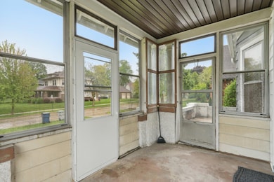 7-web-or-mls-535-537 N 50th St-2905-007