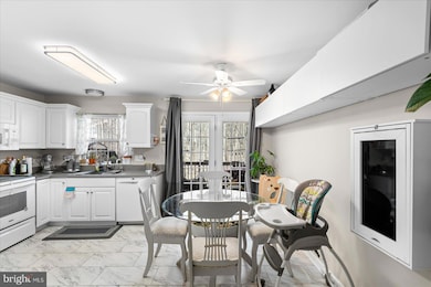 15592 Three Otters Place, Manassas, VA 20112 - photo 6