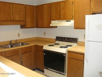 112 Marlene Dr, Jacksonville, NC 28546 - photo 6