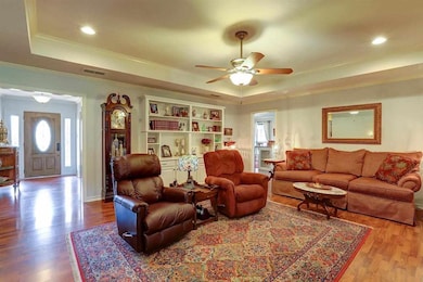 597 Stipp Ln, Texarkana, TX 75501 - photo 3