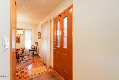 402 N 1st St MLS-5