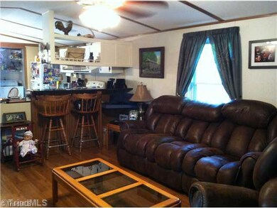 1940 Meadowlands Dr, Asheboro, NC 27205 - photo 5