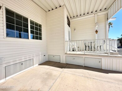 LARGE STORAGE DRAWERS UNDER DECK