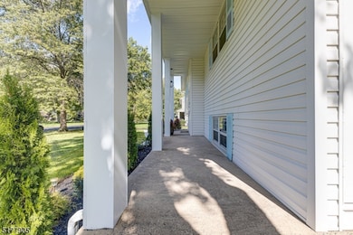 50 Colonial Way, New Providence, NJ 07974 - photo 5