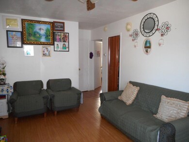 877 Derrer Rd unit 879, Columbus, OH 43204 - photo 4