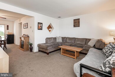 473 Colonial Dr, East Greenville, PA 18041 - photo 3