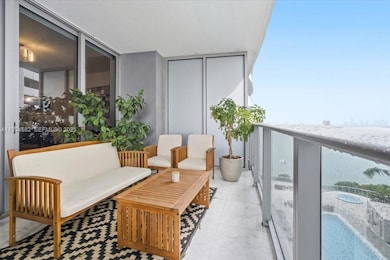 Aria on the Bay unit 1806, Miami, FL 33132 - photo 4