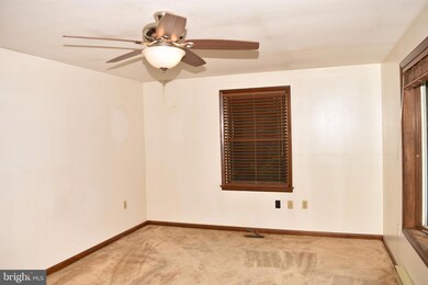 300 Little Creek Trail, Berkeley Springs, WV 25411 - photo 3