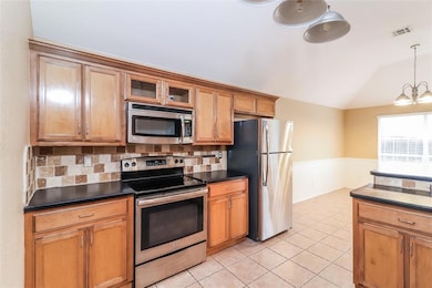 509 SW 158th Terrace, Oklahoma City, OK 73170 - photo 7