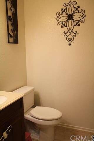 Downstairs half bathroom 