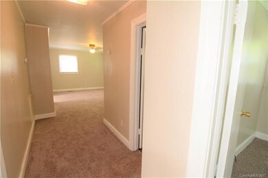 119 Classic Ln, Statesville, NC 28625 - photo 7