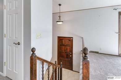 340 Windsor Dr, Papillion, NE 68046 - photo 3