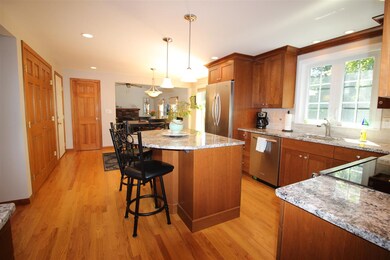 13 Plaza Ave, Hudson, NH 03051 - photo 6