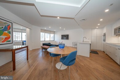 202 10 W Rittenhouse Square unit 1205, Philadelphia, PA 19103 - photo 5