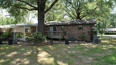 21 Meadowbrook Dr, Conway, AR 72032 - photo 3