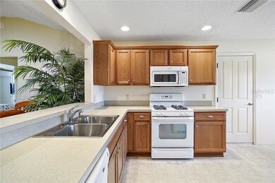 Kitchen with Gas cooking and double sink