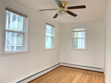 275 Hurley St unit 2, Cambridge, MA 02141 - photo 5