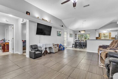 2106 Citrus Dr, Navarre, FL 32566 - photo 5