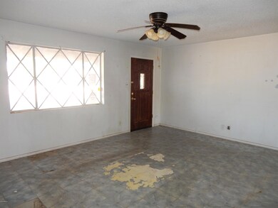 023-351632 - Living Room 1