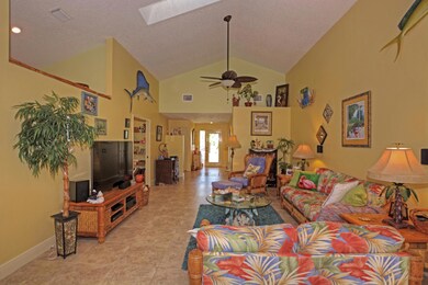 SPACIOUS LIVING AREA