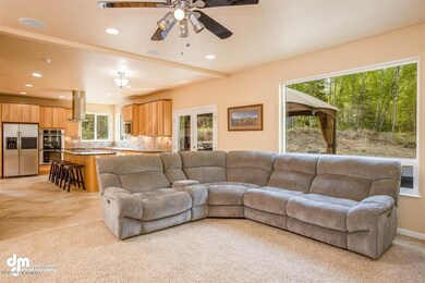 05-Living Room-ELKO5930-Edit