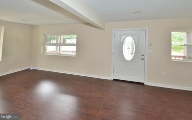 5502 D St SE, Washington, DC 20019 - photo 5