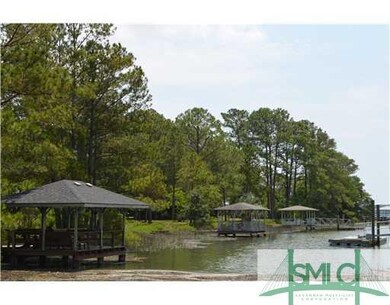 Waterfront/Dock/Pier.