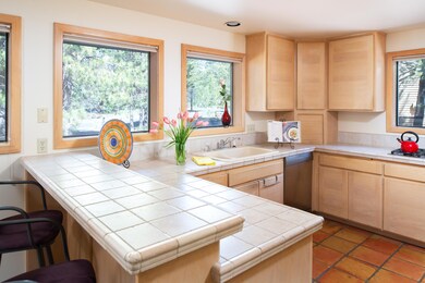 57616 Aspen Ln, Bend, OR 97702 - photo 6