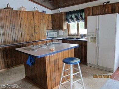 Lake Rd Kitchen