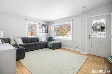 3235 Gladiola Ave SW, Wyoming, MI 49519 - photo 6