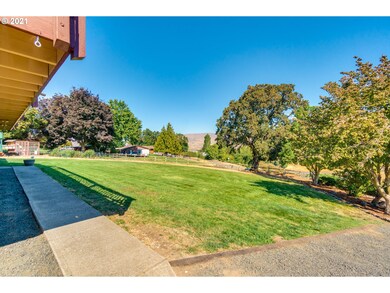 3302 Old Dufur Rd, the Dalles, OR 97058 - photo 7