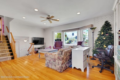 8 Chelsea Rd, Old Bridge, NJ 08857 - photo 4