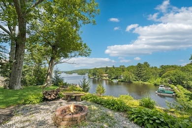 42 Witte Rd, Hewitt, NJ 07421 - photo 3