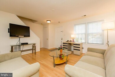 8028 Quarry Ridge Way unit 2A, Bethesda, MD 20817 - photo 3